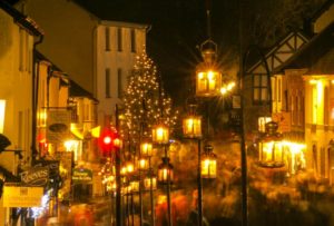 7540-Dunster-by-Candlelight-Christmas-Lights-People-Villages.original